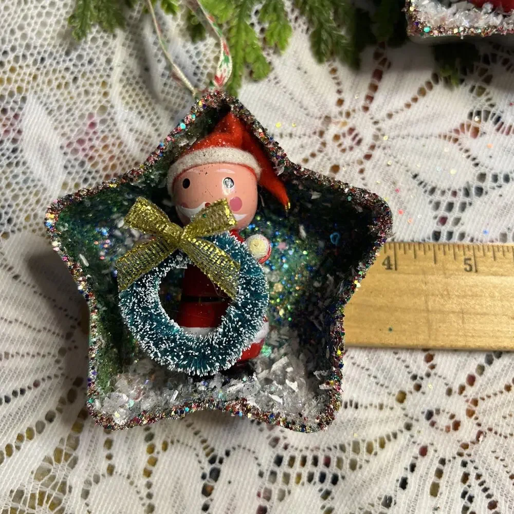 Vintage Star Tart Tins Set/2 Santa Mrs Claus Diorama Mid Century Ornaments